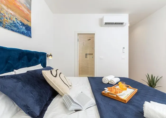 Mateo Вілла Пула